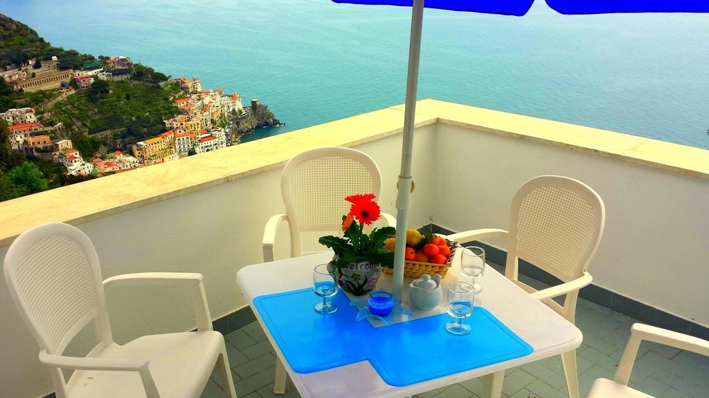 La Rosa Del Mare Villa Amalfi Rum bild